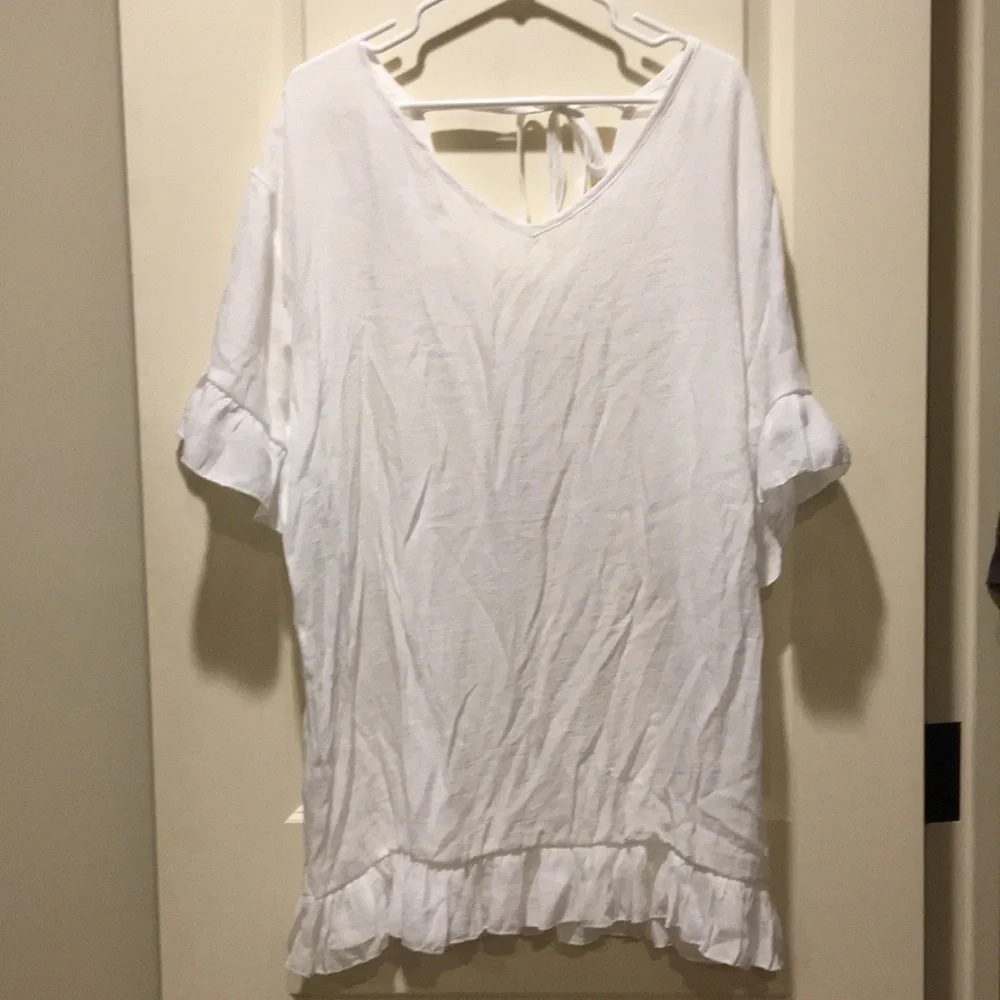 NWT Beachsissi women ruffle Vneck short sleeve cover up tie cord scoop back OS